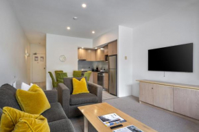 Lantern 1 bedroom terrace with car space and panoramic view
